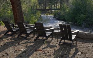 Aspen Meadow Lodge | Private Pickleball Court, Bonus Room, on 8.5 Acres - Sisters, Oregon