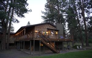 Aspen Meadow Lodge | Private Pickleball Court, Bonus Room, on 8.5 Acres - Sisters, Oregon