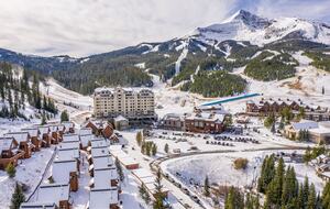 Remodeled Ski-in, Ski-out Chalet in Big Sky Mountain Village w/ Excellent Views - Big Sky, Montana