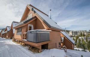 Remodeled Ski-in, Ski-out Chalet in Big Sky Mountain Village w/ Excellent Views - Big Sky, Montana