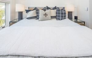 Remodeled Ski-in, Ski-out Chalet in Big Sky Mountain Village w/ Excellent Views - Big Sky, Montana