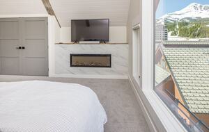 Remodeled Ski-in, Ski-out Chalet in Big Sky Mountain Village w/ Excellent Views - Big Sky, Montana