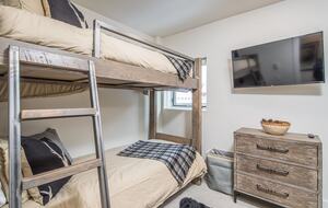 Remodeled Ski-in, Ski-out Chalet in Big Sky Mountain Village w/ Excellent Views - Big Sky, Montana