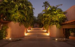 Escalier de l'entrée principale