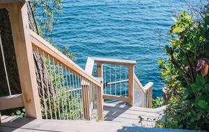 Stunning Studio Oceanfront Escape - Sooke, Canada