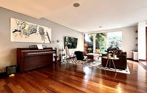 Peaceful Bogotá home surrounded by trees - Bogotá, Colombia