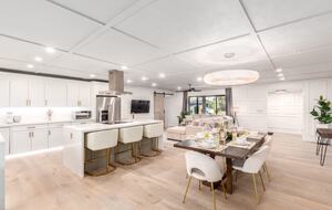 Luxe Downtown Scottsdale Oasis w/ Heated Pool - Scottsdale, Arizona