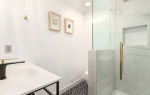 Luxe Downtown Scottsdale Oasis w/ Heated Pool - Scottsdale, Arizona