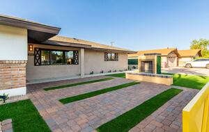 Luxe Downtown Scottsdale Oasis w/ Heated Pool - Scottsdale, Arizona