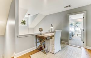 Bell Cottage on Lagoon - Savannah, Georgia