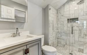 Bell Cottage on Lagoon - Savannah, Georgia