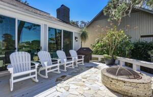 Bell Cottage on Lagoon - Savannah, Georgia