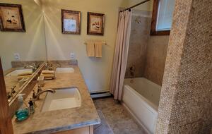 Master Bedroom 1 Full Bath with Jetted Tub