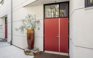 Luxurious 4-Story Beach Loft w/ Rooftop Perch - Los Angeles, California