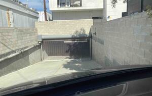 Luxurious 4-Story Beach Loft w/ Rooftop Perch - Los Angeles, California