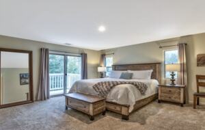 Luxury Mountain Home Just Minutes to the Ski Lifts and Tahoe Beaches! Max 10 guests - Stateline, Nevada