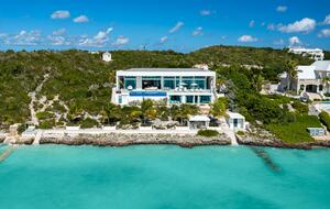 Villa Blue Vista Beachfront Villa - Providenciales, Turks and Caicos Islands