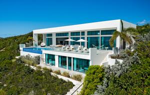 Villa Blue Vista Beachfront Villa - Providenciales, Turks and Caicos Islands