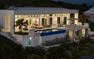 Villa Blue Vista Beachfront Villa - Providenciales, Turks and Caicos Islands