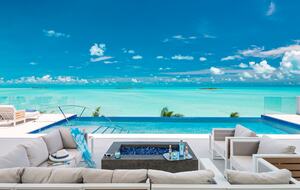 Villa Blue Vista Beachfront Villa - Providenciales, Turks and Caicos Islands