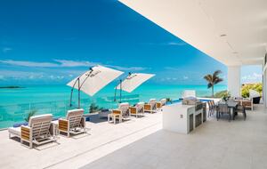 Villa Blue Vista Beachfront Villa - Providenciales, Turks and Caicos Islands