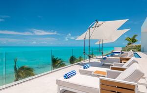 Villa Blue Vista Beachfront Villa - Providenciales, Turks and Caicos Islands