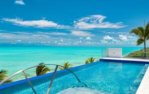 Villa Blue Vista Beachfront Villa - Providenciales, Turks and Caicos Islands