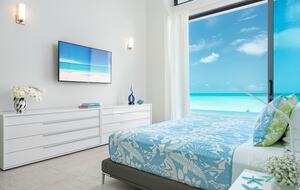 Villa Blue Vista Beachfront Villa - Providenciales, Turks and Caicos Islands