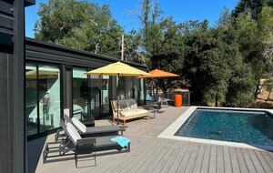 Sonoma Valley Modern Retreat - Kenwood, California