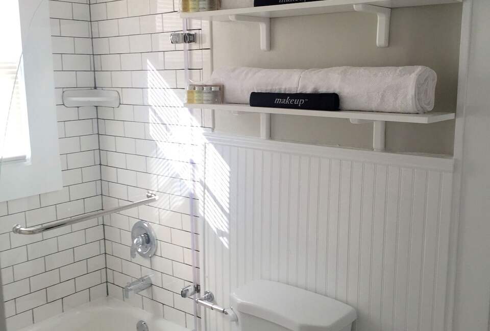 Trendy East Nashville Getaway - Nashville, Tennessee