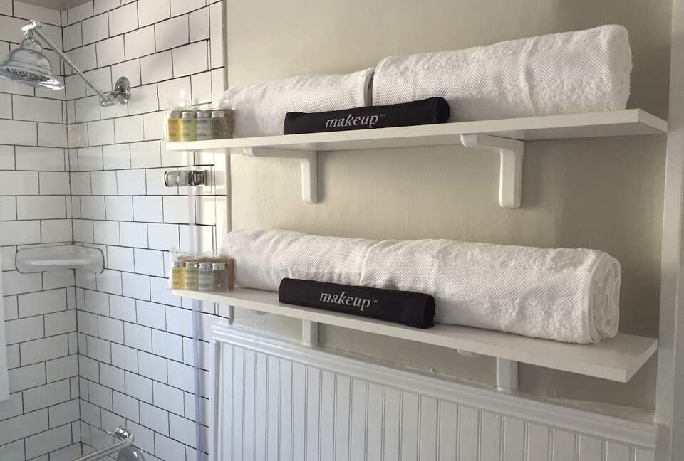 Trendy East Nashville Getaway - Nashville, Tennessee