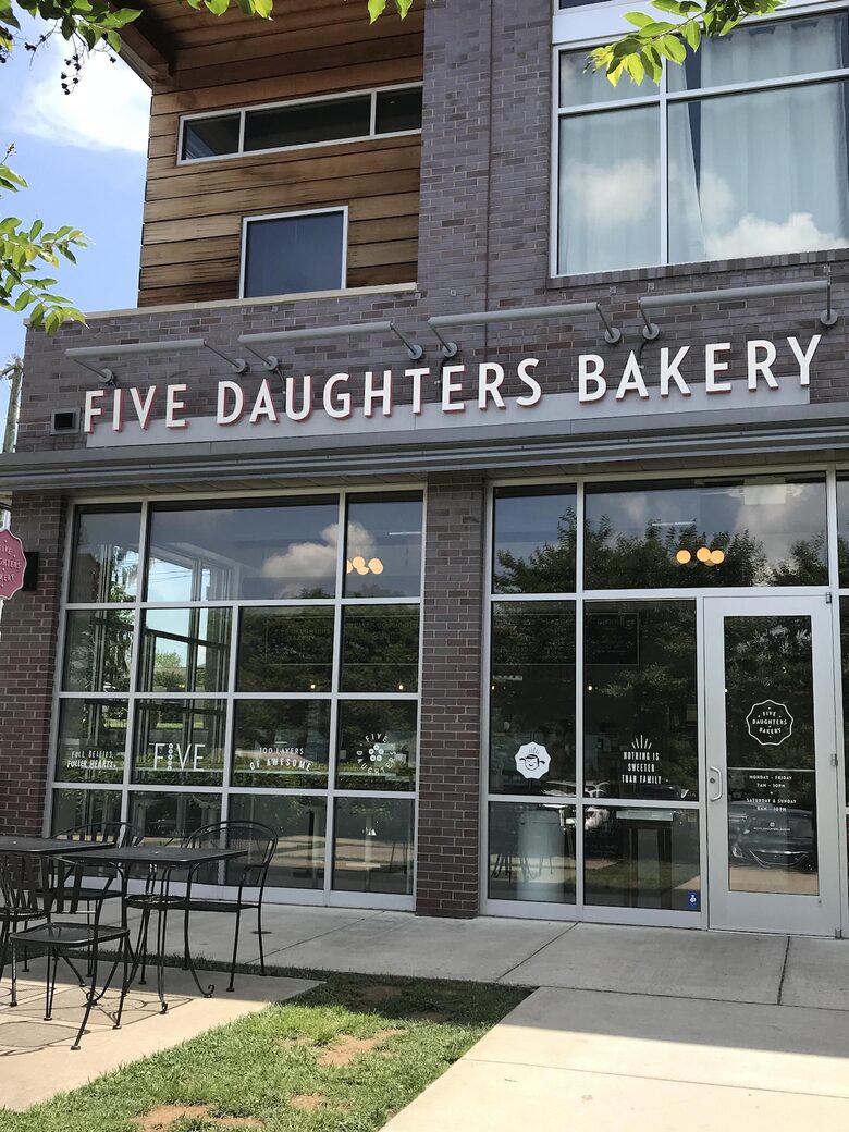 Trendy East Nashville Getaway - Nashville, Tennessee