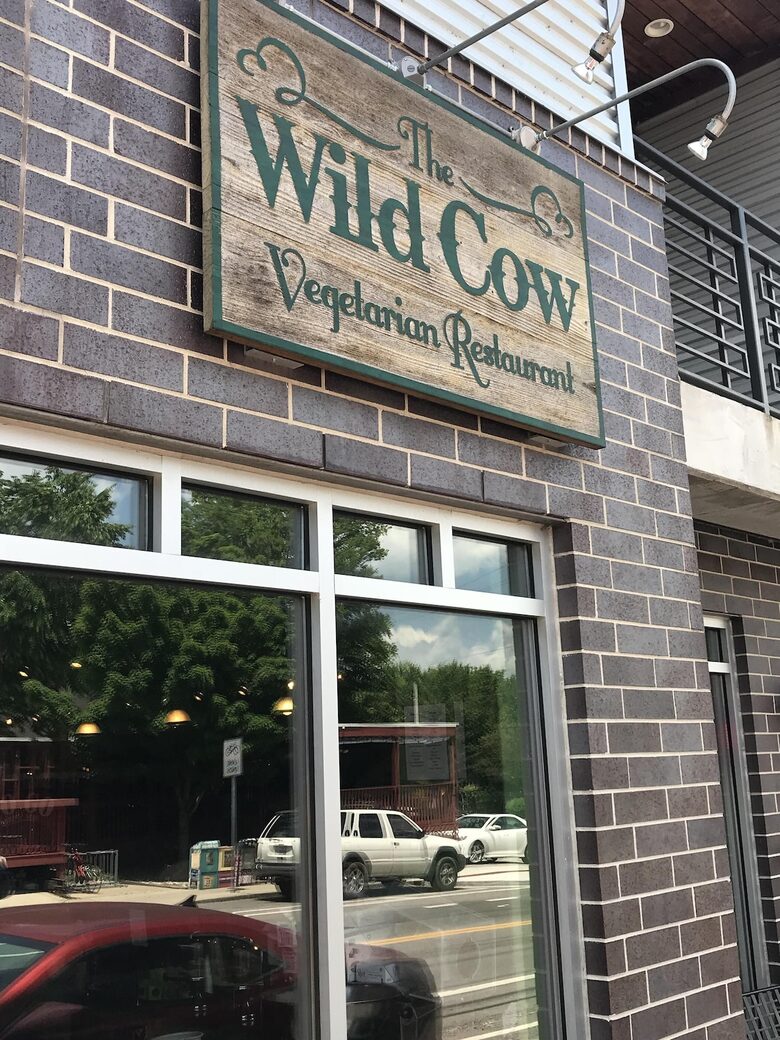 Trendy East Nashville Getaway - Nashville, Tennessee