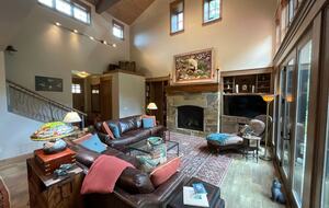 Telluride’s Riverside Canyon Villa - Placerville, United States