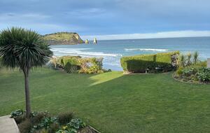 Cloud 9 | Beachfront Retreat - Karitane, New Zealand