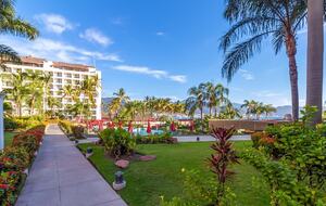 Spacious 3 Bed 3 Bath Beachfront Corner Unit - Puerto Vallarta, Mexico
