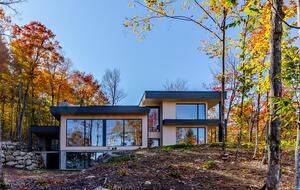 Modern Chalet - Mont Blanc, Canada