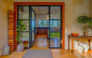 Luxury Oceanfront Balinese Oasis - Nīnole, Hawaii