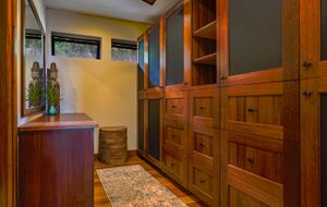 Luxury Oceanfront Balinese Oasis - Nīnole, Hawaii