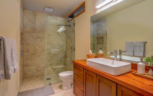 Luxury Oceanfront Balinese Oasis - Nīnole, Hawaii