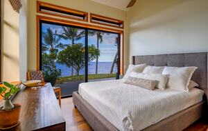Luxury Oceanfront Balinese Oasis - Nīnole, Hawaii