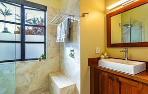 Luxury Oceanfront Balinese Oasis - Nīnole, Hawaii