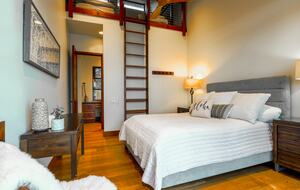 Luxury Oceanfront Balinese Oasis - Nīnole, Hawaii