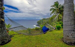 Luxury Oceanfront Balinese Oasis - Nīnole, Hawaii