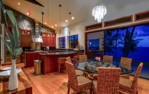 Luxury Oceanfront Balinese Oasis - Nīnole, Hawaii