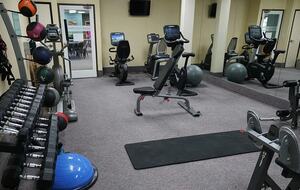 Desert Oasis, Palm Springs Area - One-Bedroom Villa - Cathedral City, California