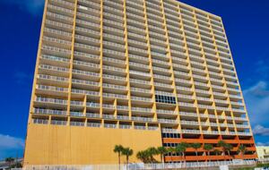 Tropic Winds | Beachfront Villa - Panama City Beach, Florida