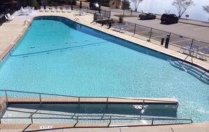 Lake Front Villa in a Country Club Setting | 12 miles from Clemson University - Salem, South Carolina