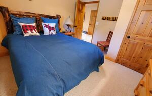 Queen guest bedroom, 2nd level