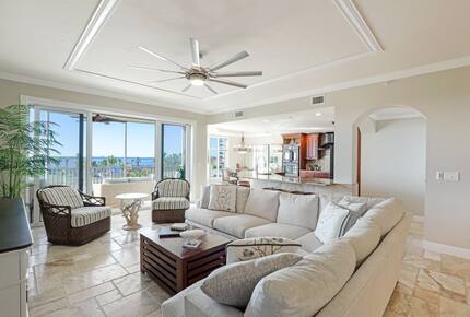 Oceanfront Luxury Condo in Resort Community - Cape Coral, Florida